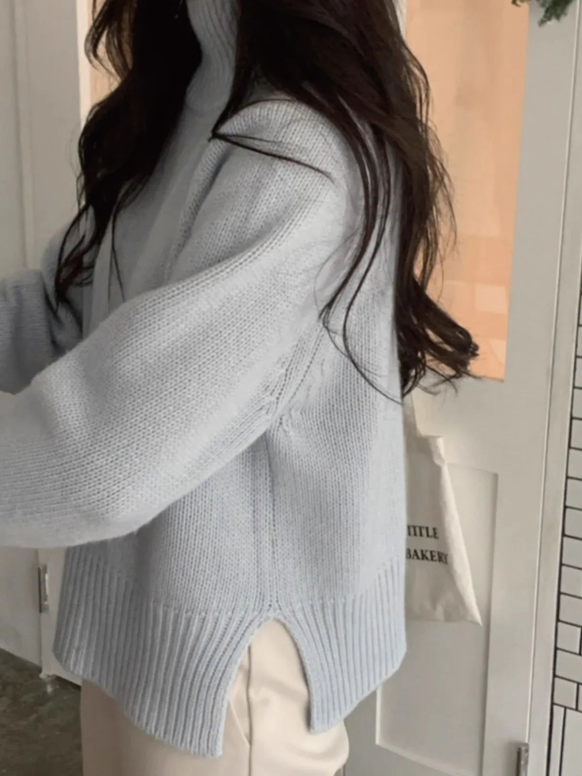 Knit Sweater – Round Neckline & Flexible Fit with Side Slits