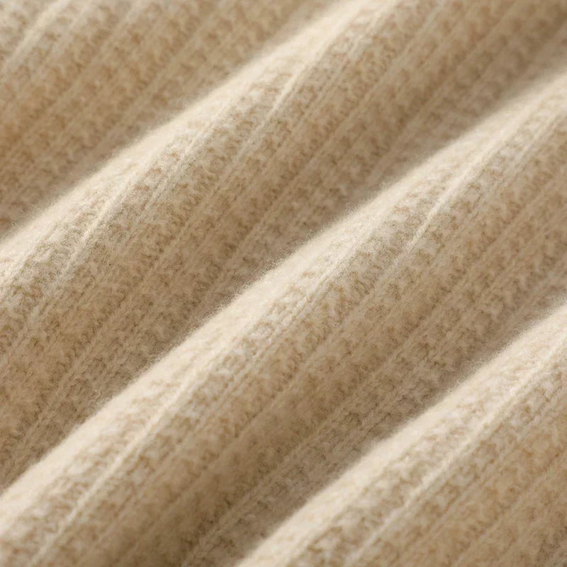 Cashmere Zipper Sweater – Thick Knit & Relaxed Fit