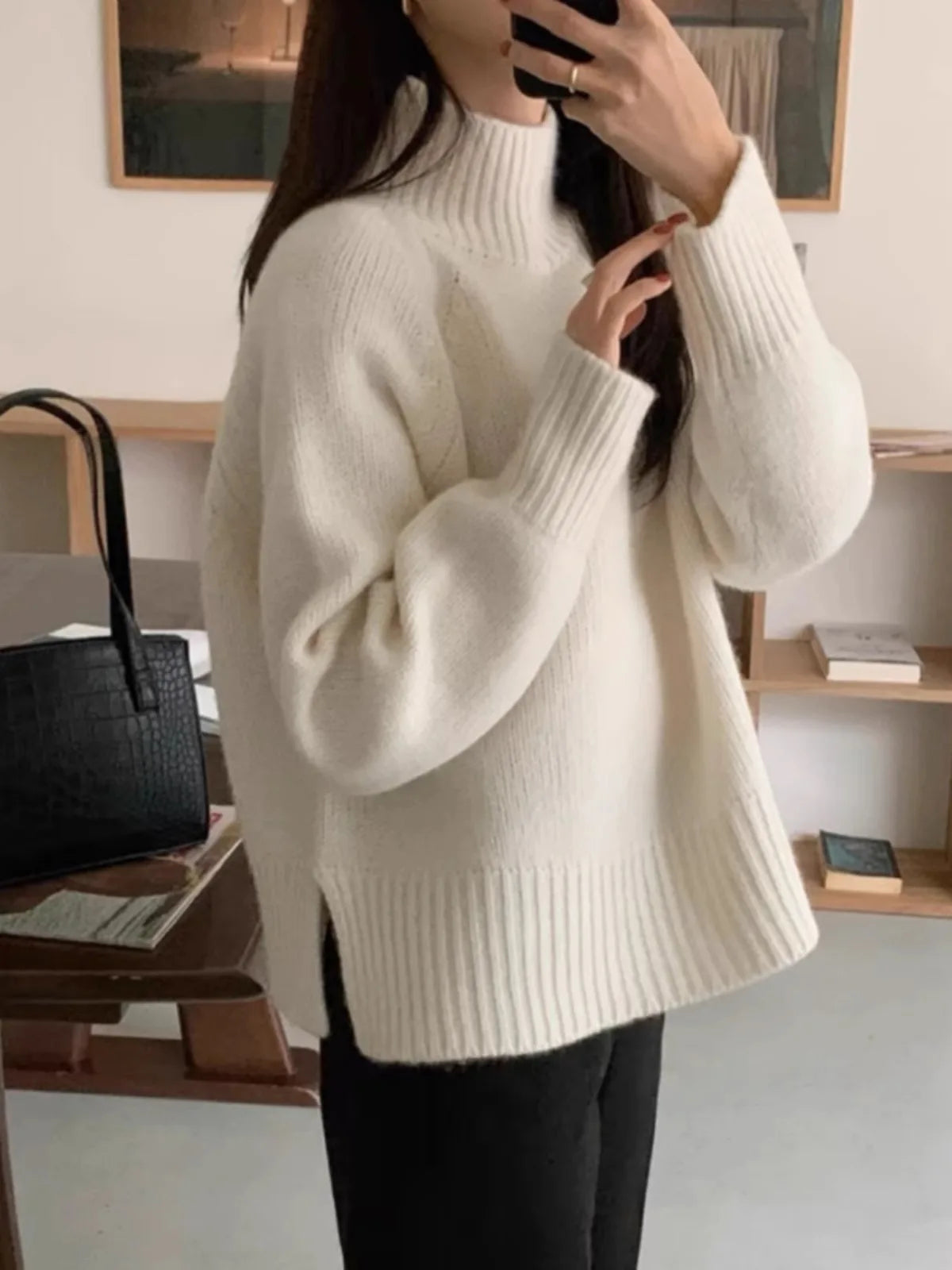 Knit Sweater – Round Neckline & Flexible Fit with Side Slits